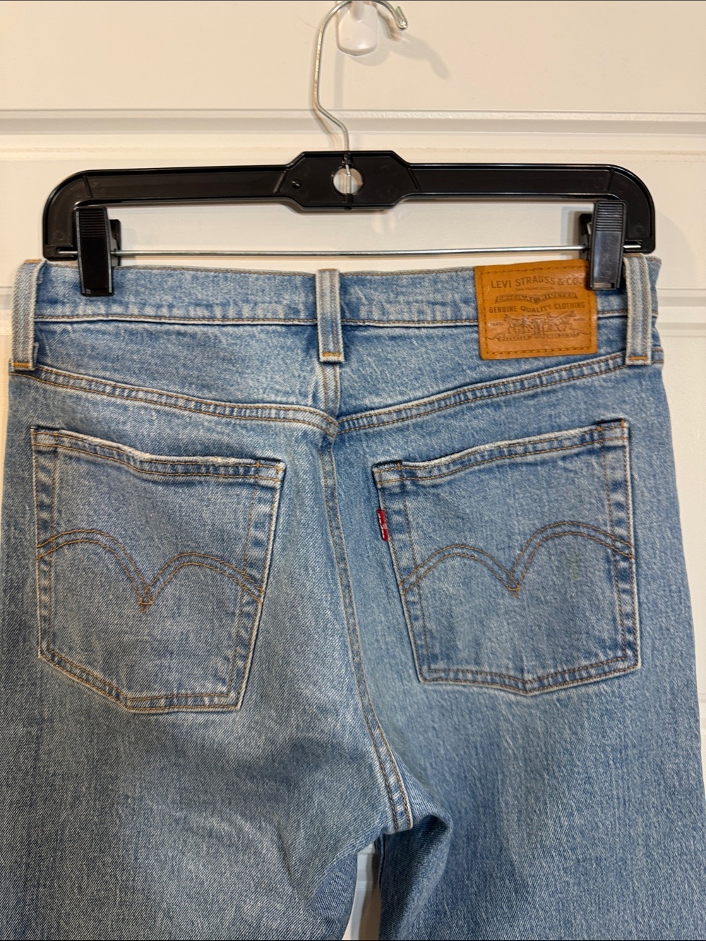 Levi’s Wedgie Straight Jeans Womens High Rise Denim - Picture 3 of 10